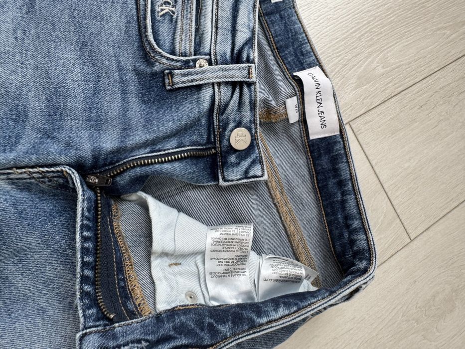 Джинси Calvin Klein 25 розмір