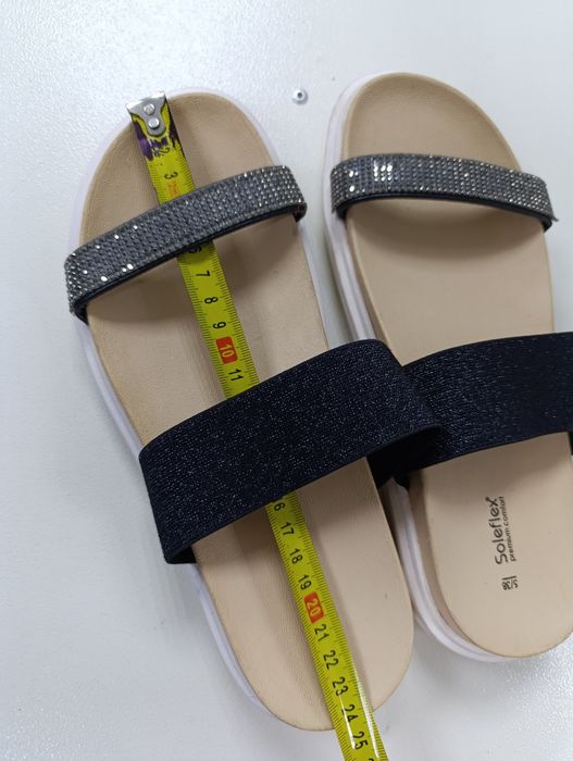 Літні шльопанці sole flex 38р.