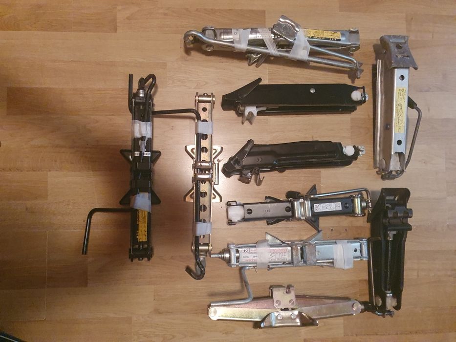 Домкраы от машин