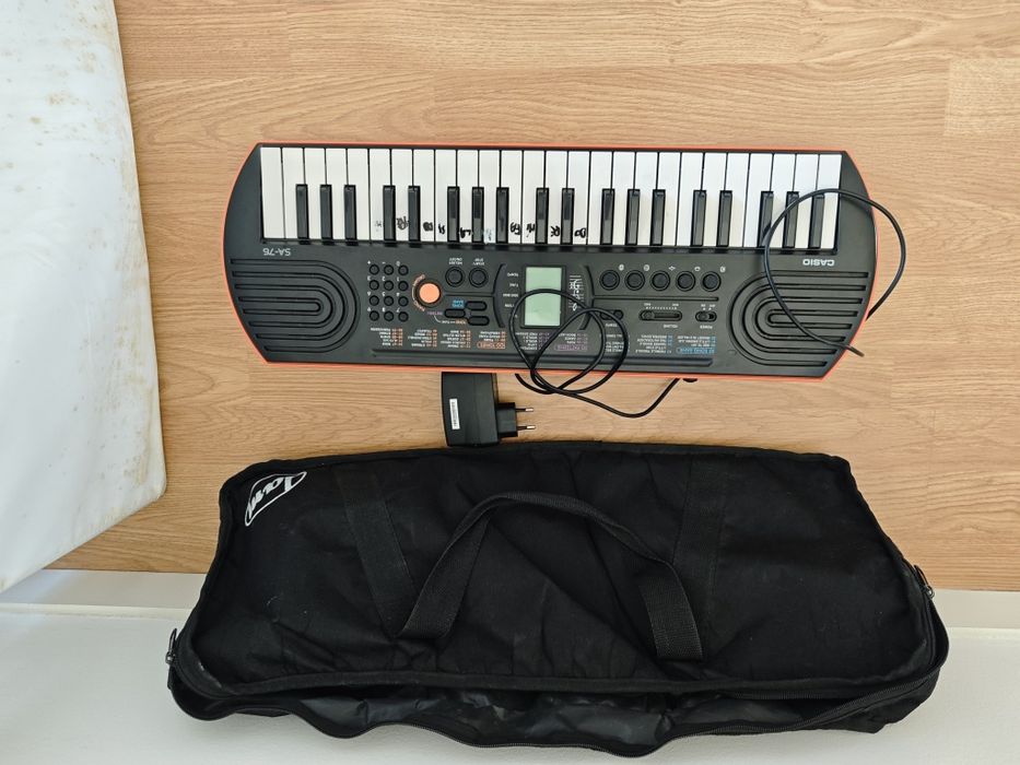 Piano teclado Casio SA-76