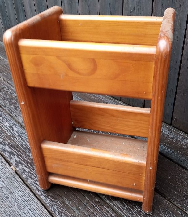 Móveis diversos de apoio