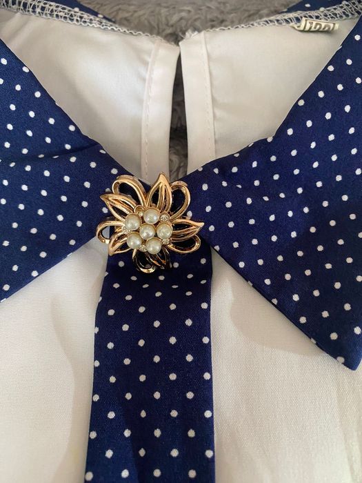 Блузка на дівчинку