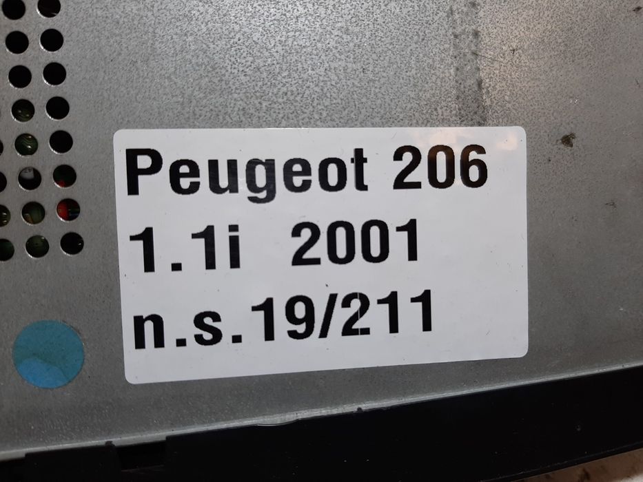 Rádio / auto-rádio PEUGEOT 206 (2A/C)