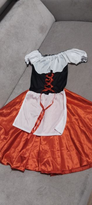 Карнавпльний костюм, плаття червона шапочка для дівчинки 10 -12 років