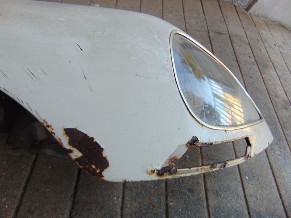 Citroen ds boca de sapo guarda lamas frente direito