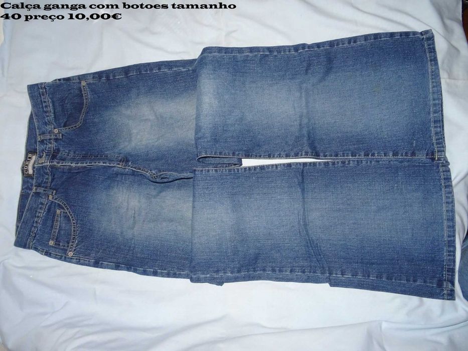 Calças ganga e casacos grossos outono/inverno