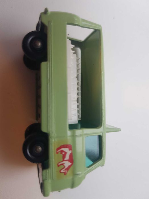 matchbox. regular wheels nr 21, Commer Bottle Float, 1961 r