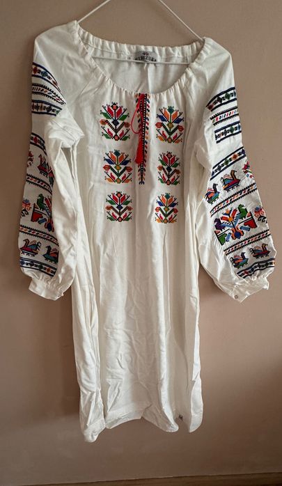 Вишиванка з натурального льону