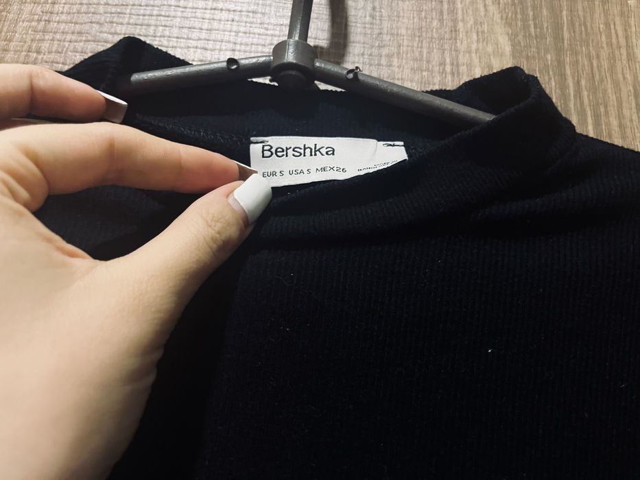 Топ Bershka, розмір S