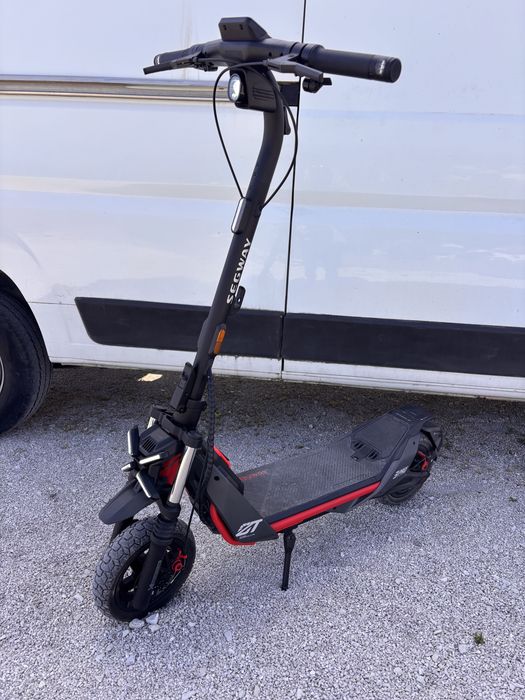 Trotinete Elétrica Segway GT3 Pro deslimitada