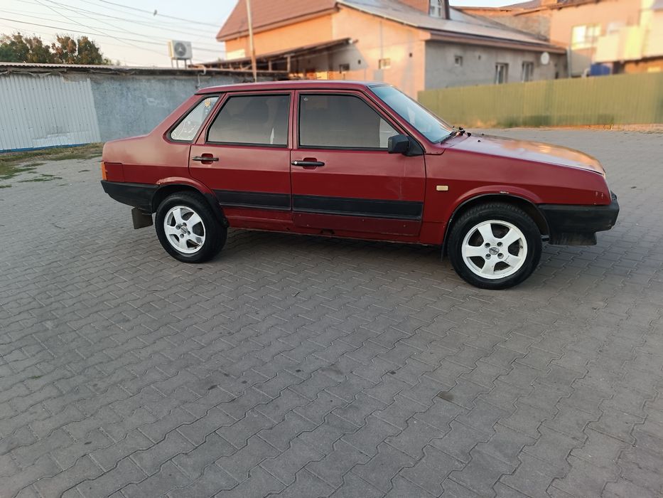 В продажі Ваз 21099