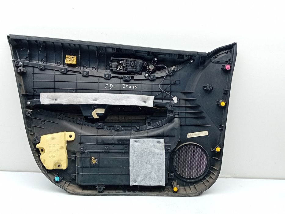 Forra porta / quartela frente direita HYUNDAI i20 (PB, PBT)