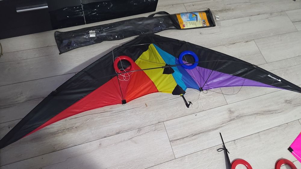 Latawiec sportowy stan bardzo dobry spacja 170/70
