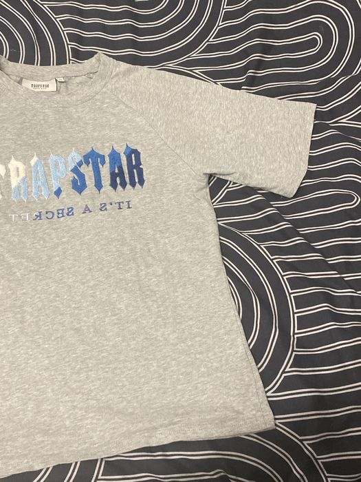 koszulka trapstar its a secret szara