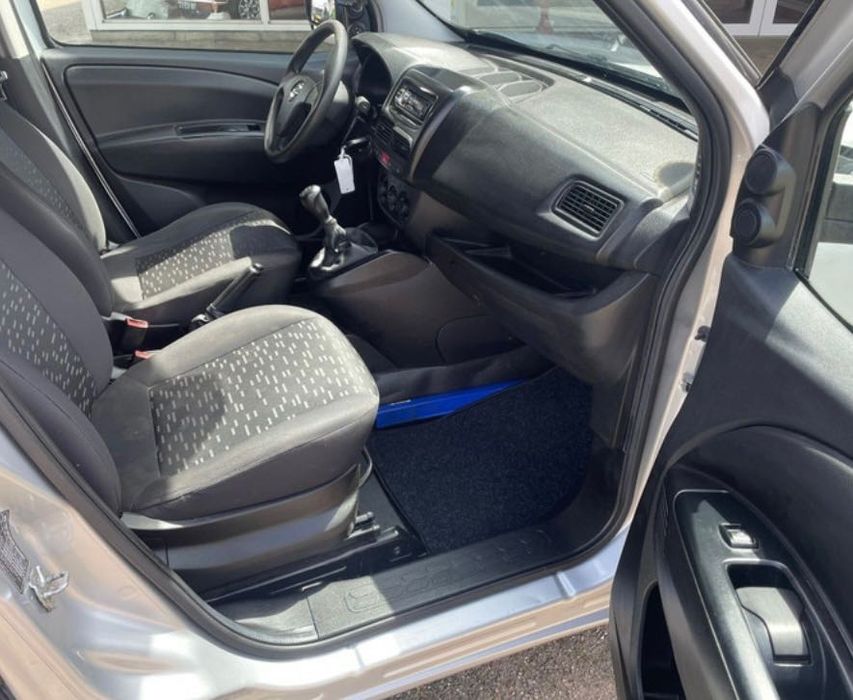 Opel combo 1.3 cdti