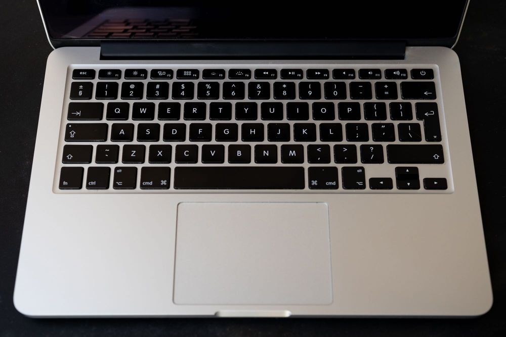 Macbook Pro 13, 128 GB, 8 GB RAM
