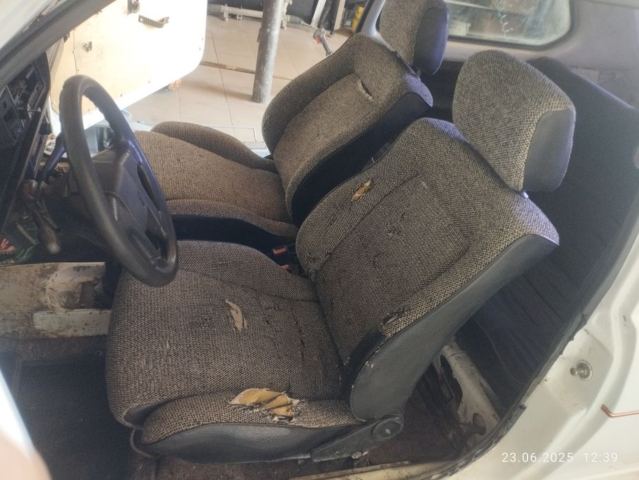 Volkswagen golf 1 розборка