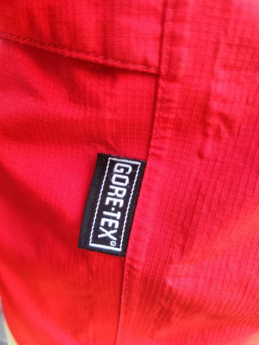 Kurtka trekkingowa Salewa membrana Gore-Tex wodoodporna wiosenna lekka