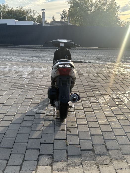 Продам скутер находу