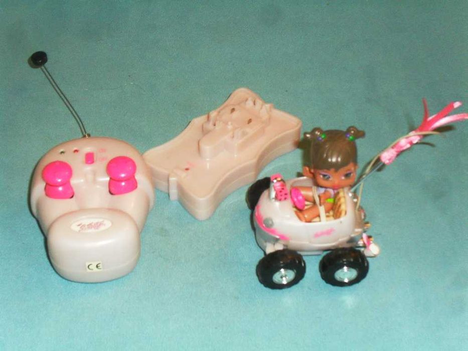 Mini Lalka barbie Bratz + auto zdalnie sterowane na baterie z pilotem