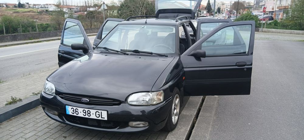 Ford Escort 1.8 td de 2000