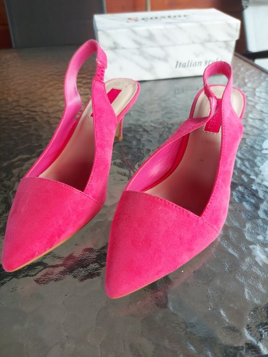 Szpilki różowe zamsz