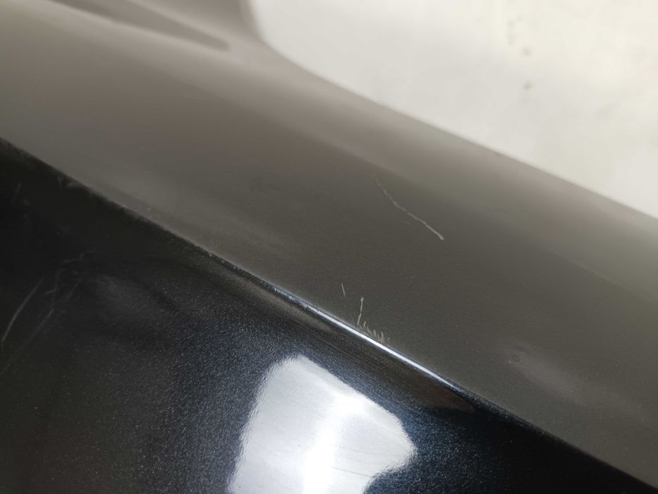 Błotnik prawy przód przedni  AUDI Q7 4L przed lift LZ9Y