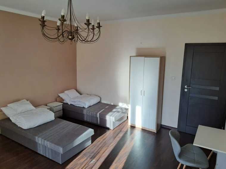 Лучший хостел Киева Метро Позняки 5 минут пешком