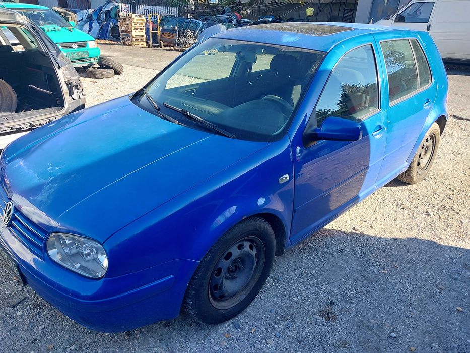 Posiadam czesci vw golf 4  1.9tdi  1998r
