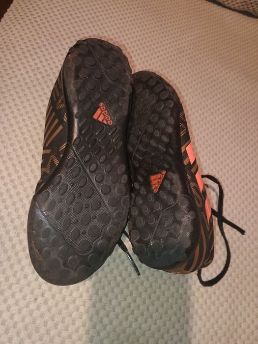 Piłkarskie chłopięce rozmiar 33