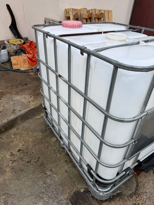 Єврокуб, куб, бочка, ємність 1000 літрів