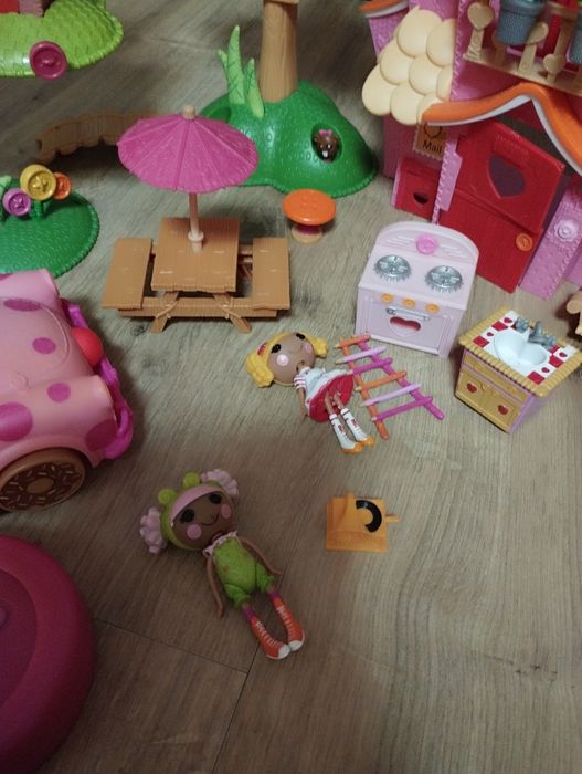 Mega zestaw lalaloopsy