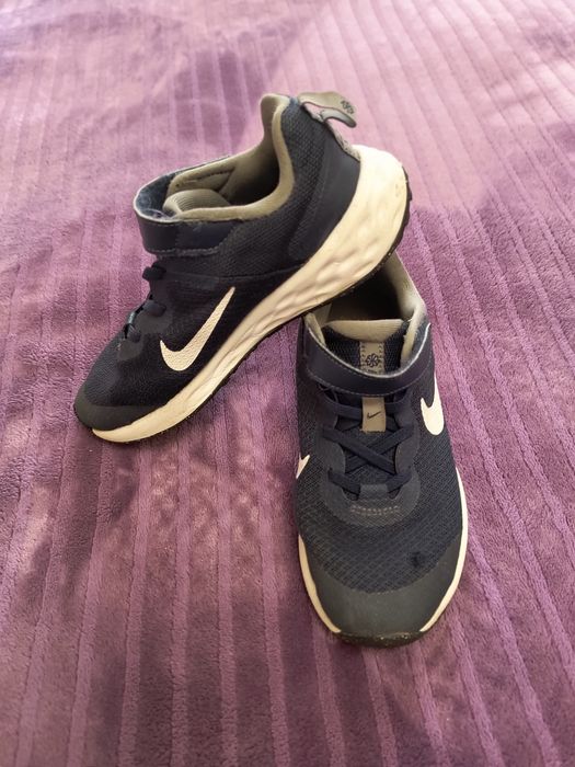 Кросваки Найк Nike 33 skechers