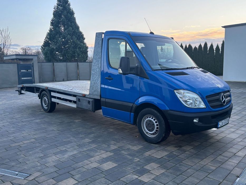 Mercedes-Benz Sprinter  3,0-V6, Klima, Hak 3,5t.