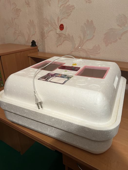 Продам інкубатор