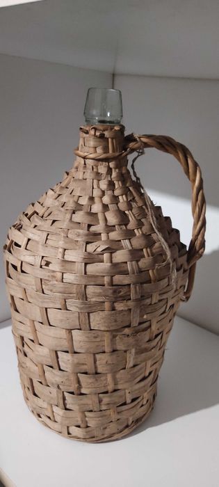 Garrafão vidro empalhado