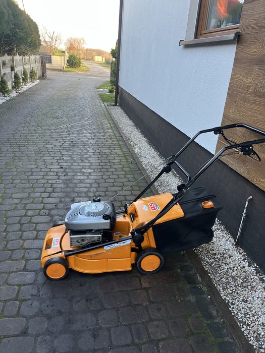 Kosiarka spalinowa AS Motor z napędem  B&S