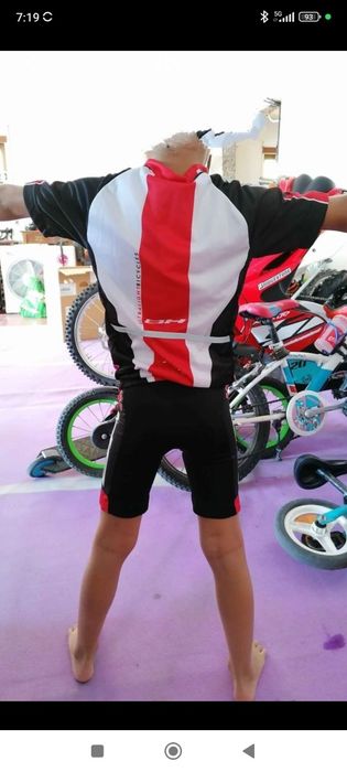 Equipamento ciclismo criança