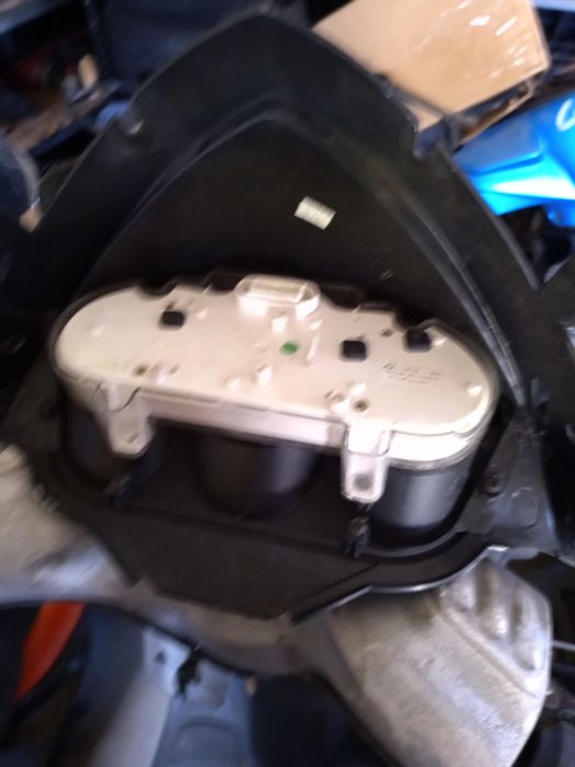 Peugeot elistar 50 licznik