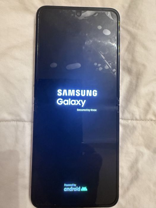 Samsung Galaxy Flip 5