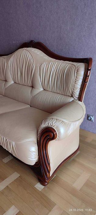 Шкіряний диван (розкладний і нерозкладний)