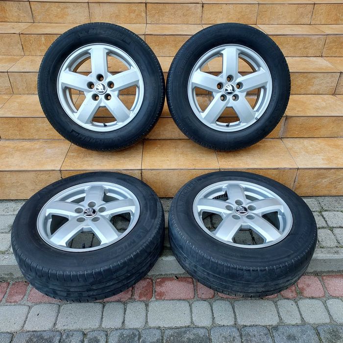 Oryginalne Alufelgi SKODA 15 5x100 Volkswagen/Seat/Audi