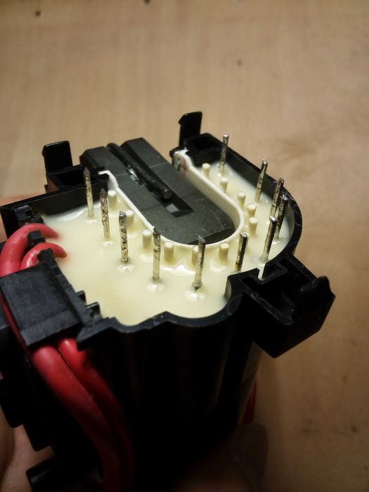 Строчный трансформатор FBT ТДКС JF0501-2197