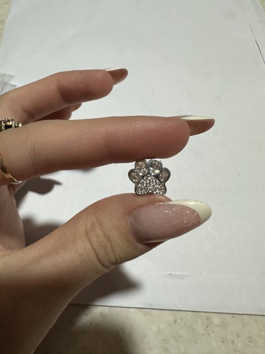 charms zawieszka łapka pies