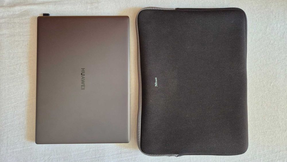 Laptop Huawei MateBook 14 AMD Ryzen 5 4600H RAM 16 GB