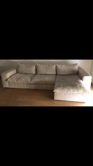 Sofá com chaise longue