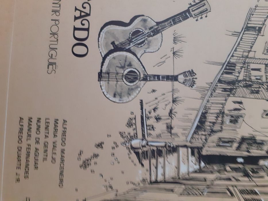 Discos de vinil com respetivas capas