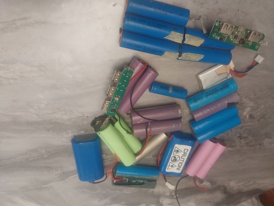 Акумулятори,банки от павербанка