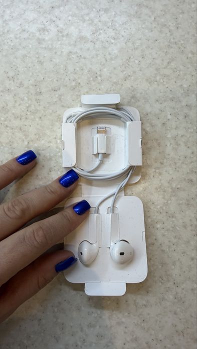 Наушники EarPods Lighting оригинал