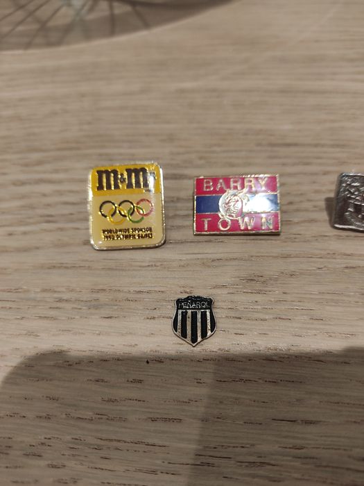 Pins de futebol para colecionadores